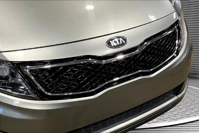 Used 2013 Kia Optima SX w/ Limited Pkg FWD image 31