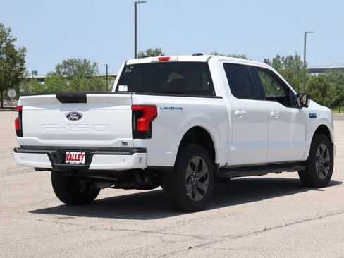 New 2025 Ford F150 Lightning Flash image 7