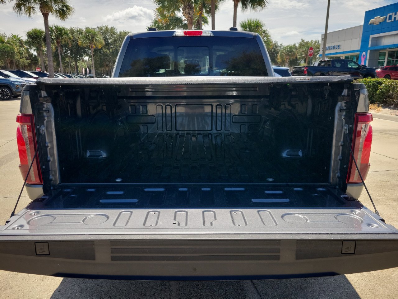 Used 2024 Ford F150 XLT w/ Equipment Group 302A MID RWD image 7