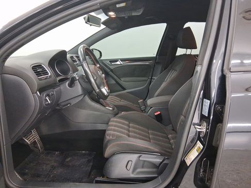 Used 2013 Volkswagen Golf 4-Door image 5