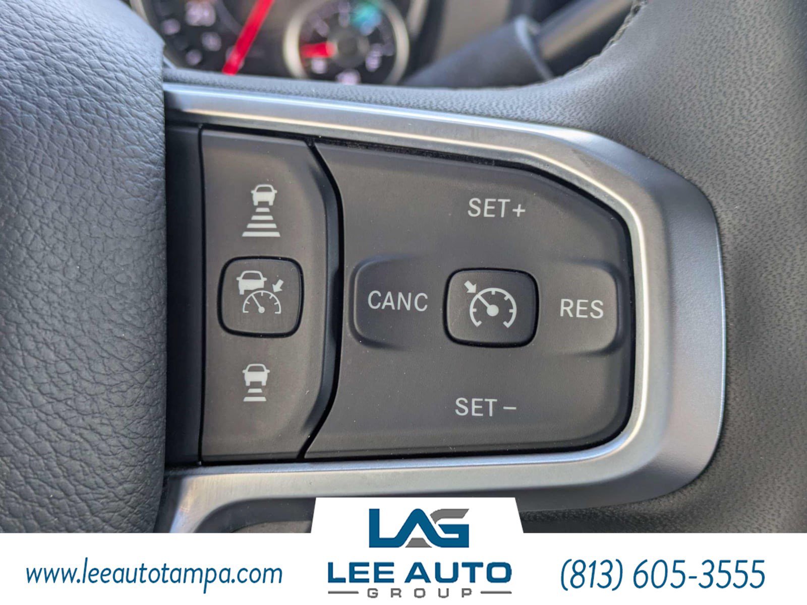 Used 2025 RAM 2500 Big Horn AWD/4WD image 20