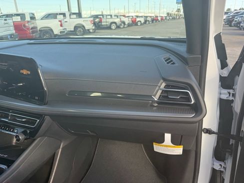 New 2026 Chevrolet Traverse LT image 40