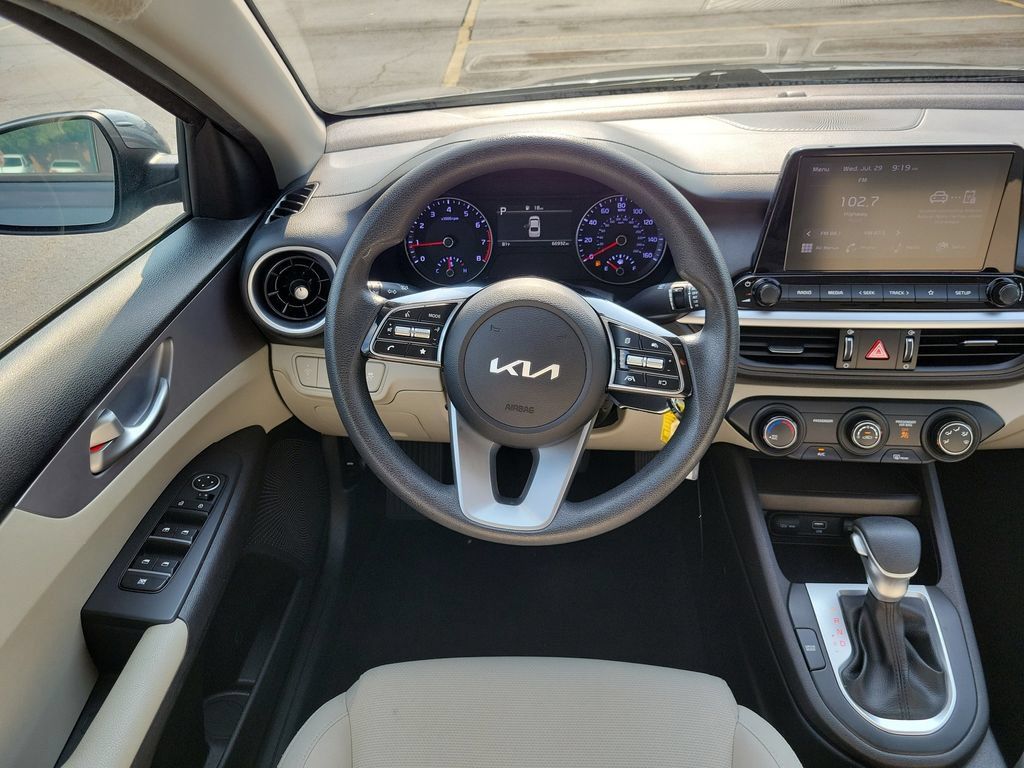 Used 2023 Kia Forte LXS FWD image 13