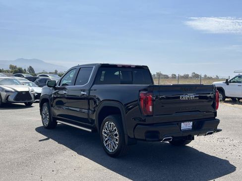 New 2026 GMC Sierra 1500 Denali Ultimate w/ LPO, Black Badging Package AWD/4WD image 5