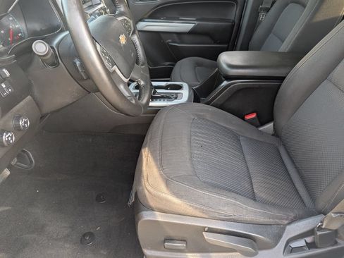 Used 2016 Chevrolet Colorado LT w/ LT Convenience Package AWD/4WD image 9