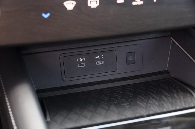 Certified 2025 Nissan Murano SL w/ Cargo Package AWD/4WD image 21