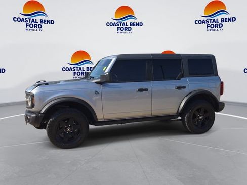 Used 2024 Ford Bronco Black Diamond AWD/4WD image 4