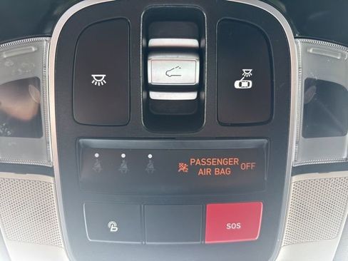 Used 2024 Hyundai Tucson Limited image 35