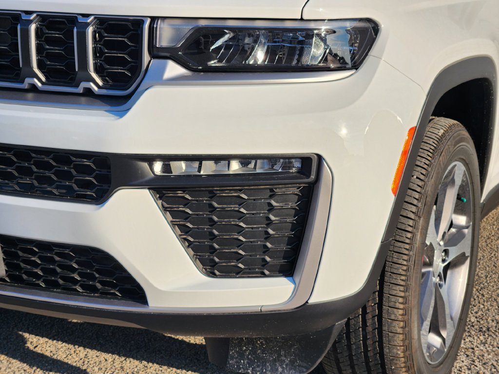 New 2026 Jeep Grand Cherokee Limited AWD/4WD image 6