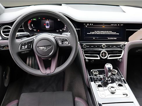 New 2025 Bentley Flying Spur Plug-In Hybrid image 15