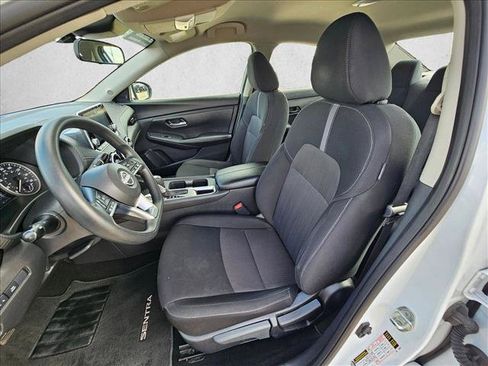 Used 2025 Nissan Sentra SV FWD image 15