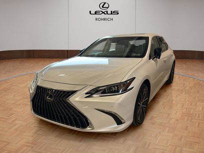 New 2025 Lexus ES 300h w/ Premium Package