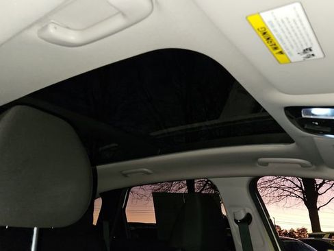 Used 2022 Hyundai Tucson SEL w/ Cargo Package image 19