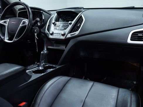 Used 2017 GMC Terrain SLT w/ Open Road Package FWD image 26