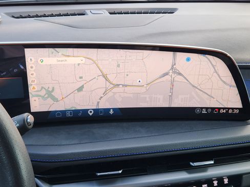 Used 2025 Cadillac XT4 Sport FWD image 10