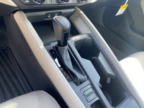Certified 2023 Honda Accord EX image 17