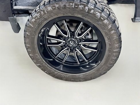 Used 2022 Ford F150 XLT w/ Equipment Group 302A High AWD/4WD image 29