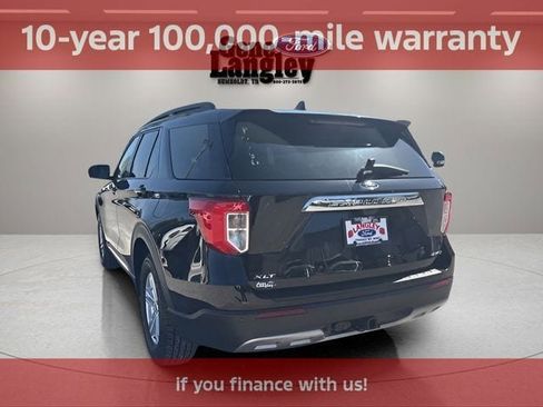 Used 2022 Ford Explorer XLT w/ Equipment Group 202A AWD/4WD image 17