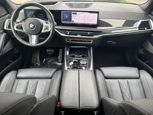 Used 2026 BMW X7 xDrive40i w/ M Sport Package AWD/4WD image 20