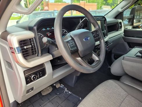 Used 2024 Ford F250 XL w/ STX Appearance Package AWD/4WD image 15