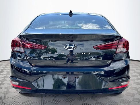 Used 2020 Hyundai Elantra Value Edition w/ Cargo Package (C1) image 7