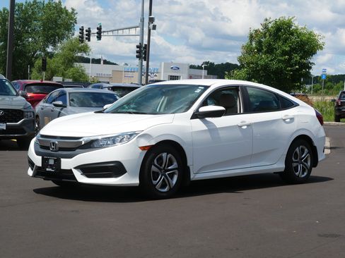 Used 2018 Honda Civic LX image 2