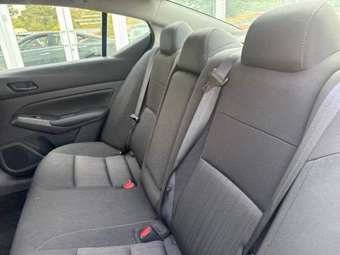 Used 2024 Nissan Altima 2.5 S FWD image 13