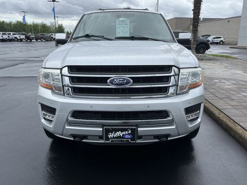 Used 2017 Ford Expedition Limited AWD/4WD image 5