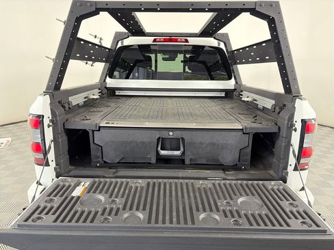 Used 2023 Nissan Frontier PRO-4X w/ Pro-4X Premium Package AWD/4WD image 28