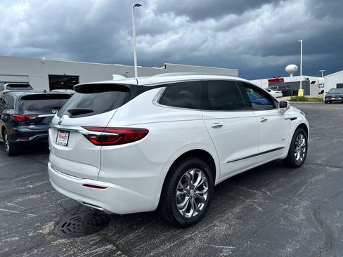 Certified 2020 Buick Enclave Avenir w/ Avenir Technology Package FWD image 8