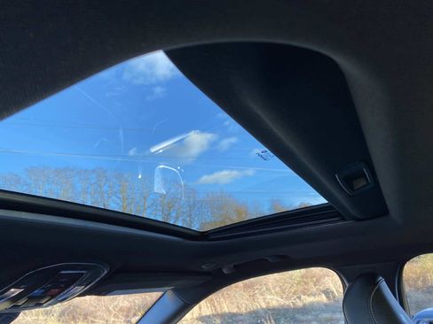 New 2025 Jeep Grand Cherokee Laredo image 8