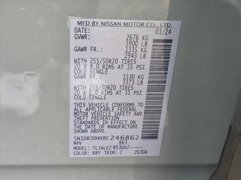 Used 2024 Nissan Pathfinder Platinum FWD image 23