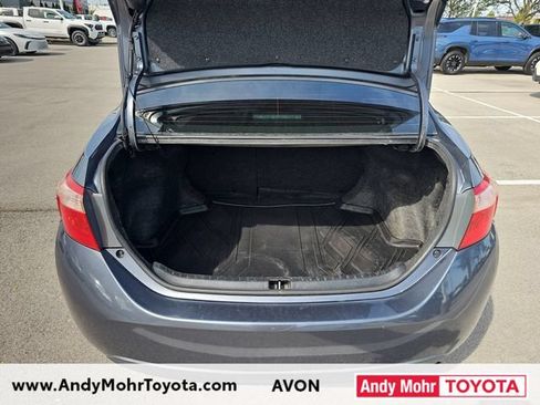 Used 2017 Toyota Corolla LE FWD image 12