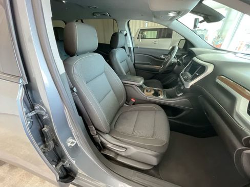 Used 2021 GMC Acadia SLE w/ Elevation Edition AWD/4WD image 25