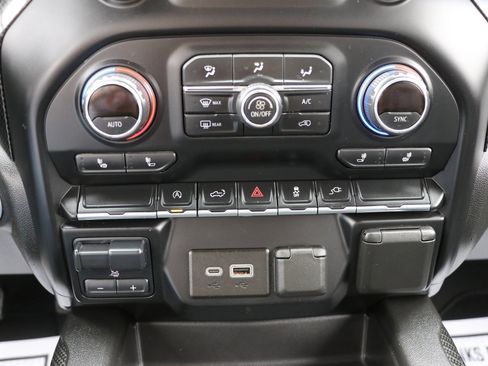 Used 2021 Chevrolet Silverado 1500 RST w/ Convenience Package II AWD/4WD image 22