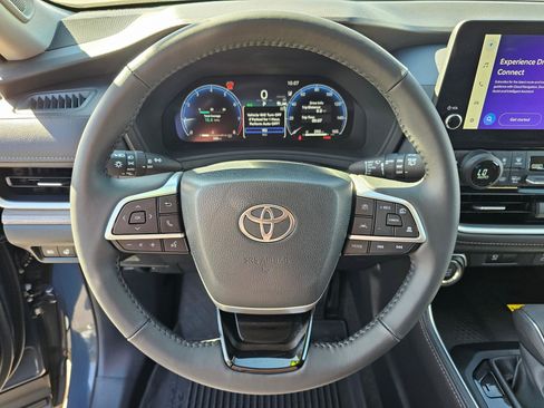 Used 2026 Toyota Grand Highlander Limited AWD/4WD image 54