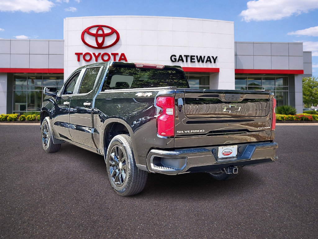 Used 2021 Chevrolet Silverado 1500 Custom AWD/4WD image 7