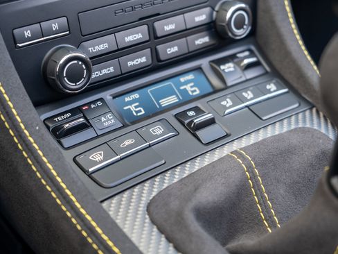 Certified 2024 Porsche 718 Boxster Spyder RS image 39