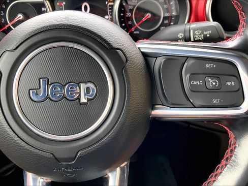 Used 2021 Jeep Wrangler Unlimited Rubicon AWD/4WD image 35