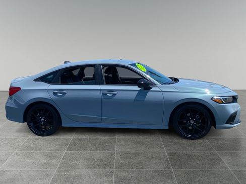 Used 2023 Honda Civic Sport image 6