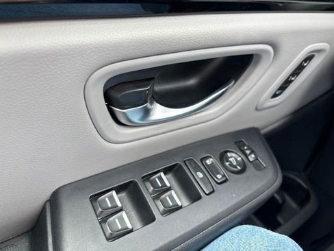 Used 2024 Honda Pilot EX-L image 16