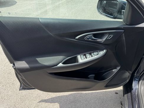 Used 2023 Chevrolet Malibu LT w/ Driver Confidence Package FWD image 11