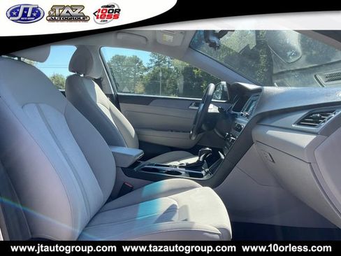 Used 2016 Hyundai Sonata SE FWD image 14