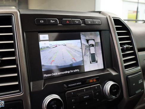 Used 2019 Ford F450 Limited image 23