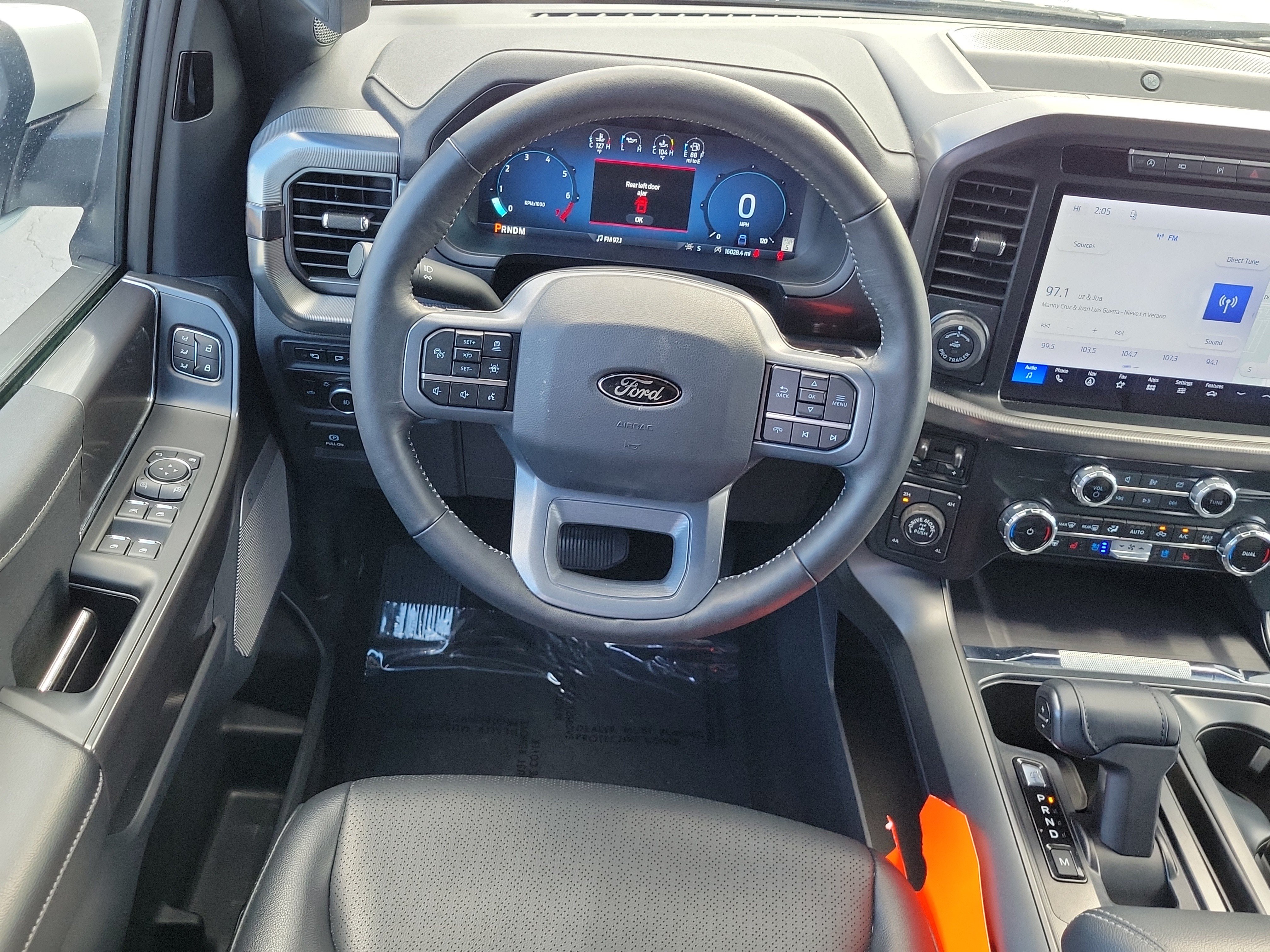 Used 2024 Ford F150 Lariat AWD/4WD image 16