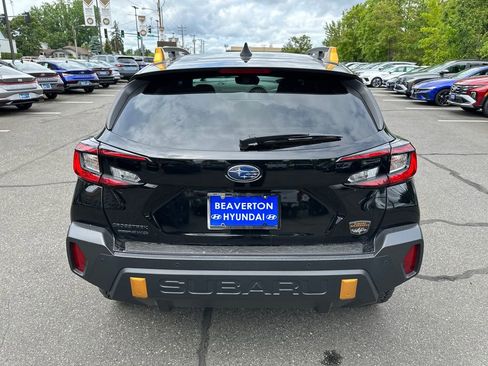 Used 2024 Subaru Crosstrek 2.5i Wilderness w/ Wilderness Package AWD/4WD image 5
