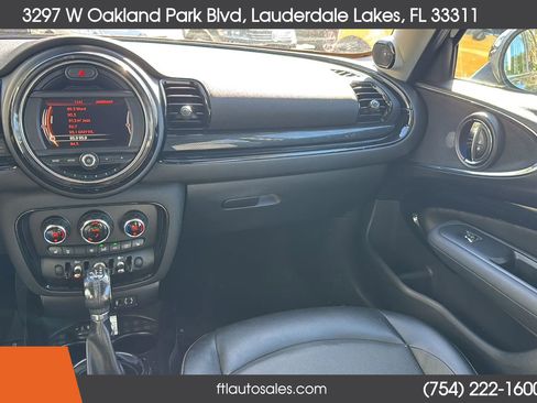 Used 2016 MINI Cooper Clubman FWD image 32