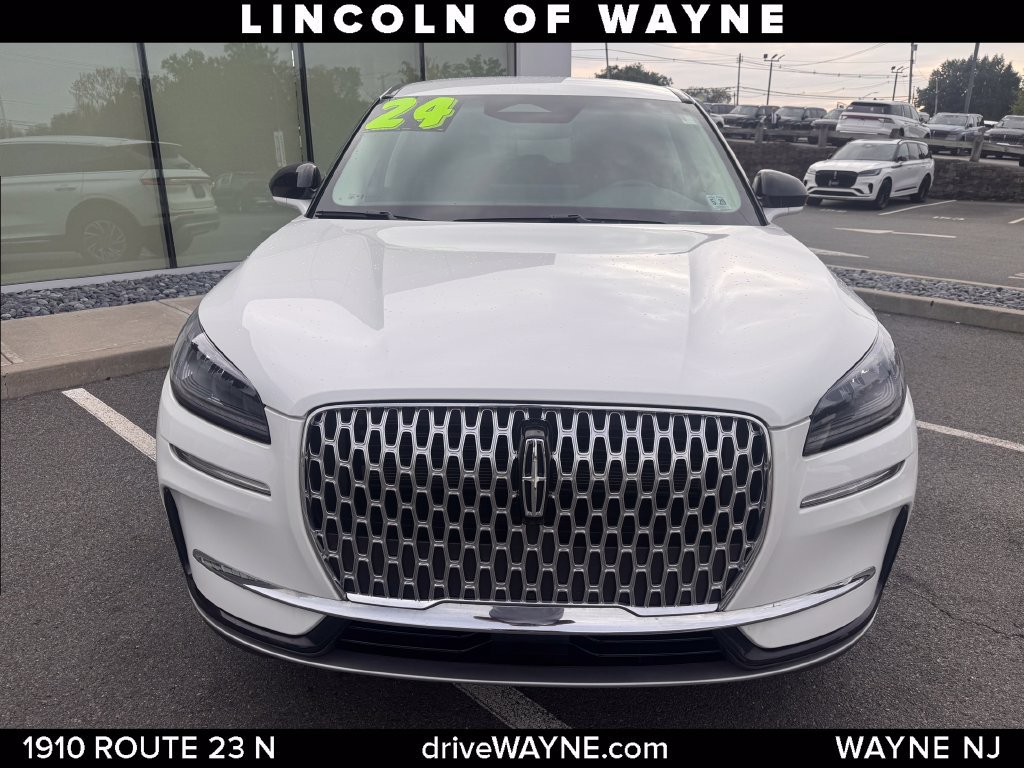 Certified 2024 Lincoln Corsair AWD image 11
