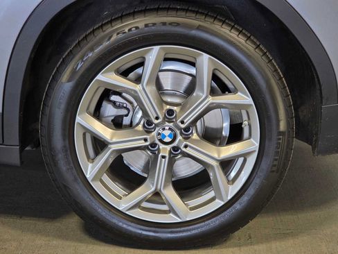 Used 2024 BMW X3 xDrive30i w/ Premium Package AWD/4WD image 9
