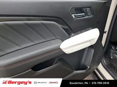 New 2026 GMC Canyon AT4X AWD/4WD image 9